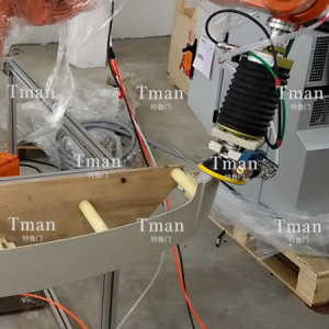 汽車尾翼自動(dòng)打磨工作站