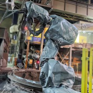 ABB IRB6700-200/260 耐高溫阻燃防護(hù)服 鋼廠測溫機(jī)器人防護(hù)