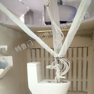 蜘蛛手機器人噴涂防護服