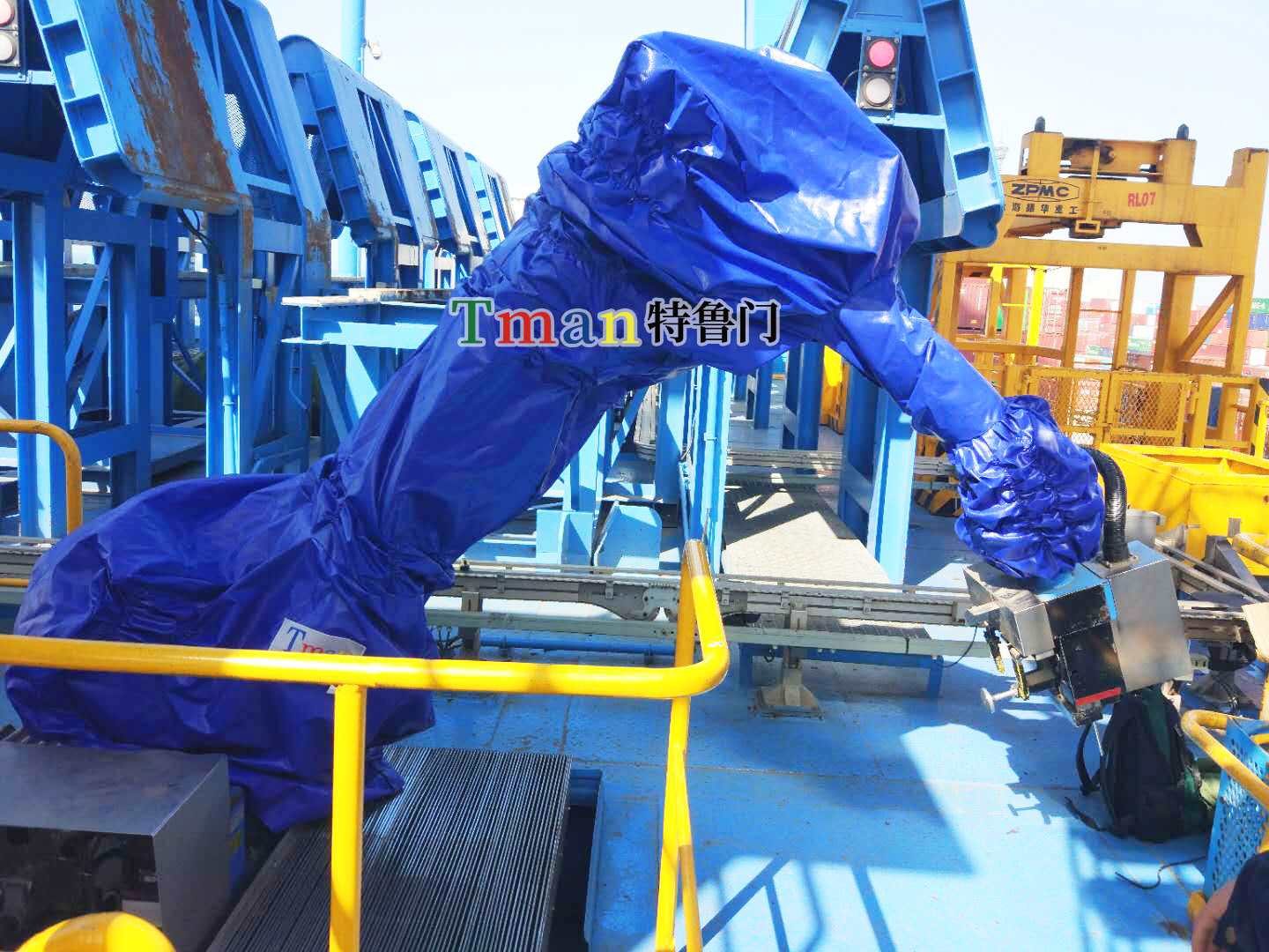 機(jī)器人防水防腐蝕防護(hù)服