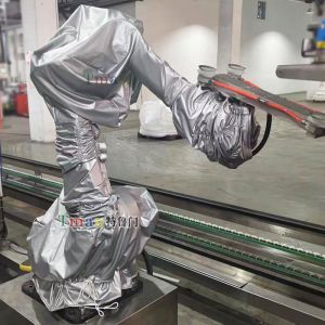 介紹一下裝配機(jī)器人防塵防護(hù)服的功能