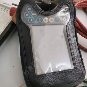 介紹一下ABB機器人示教器防塵防油防護(hù)罩