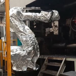解鎖高溫環(huán)境下的機器人保護：隔熱防護服的重要性