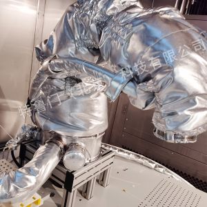 高低溫環(huán)境下的防護(hù)利器：機(jī)器人環(huán)境倉防護(hù)服