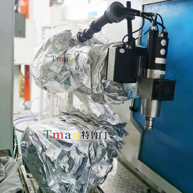 庫(kù)卡KR70R2100耐高溫防護(hù)服