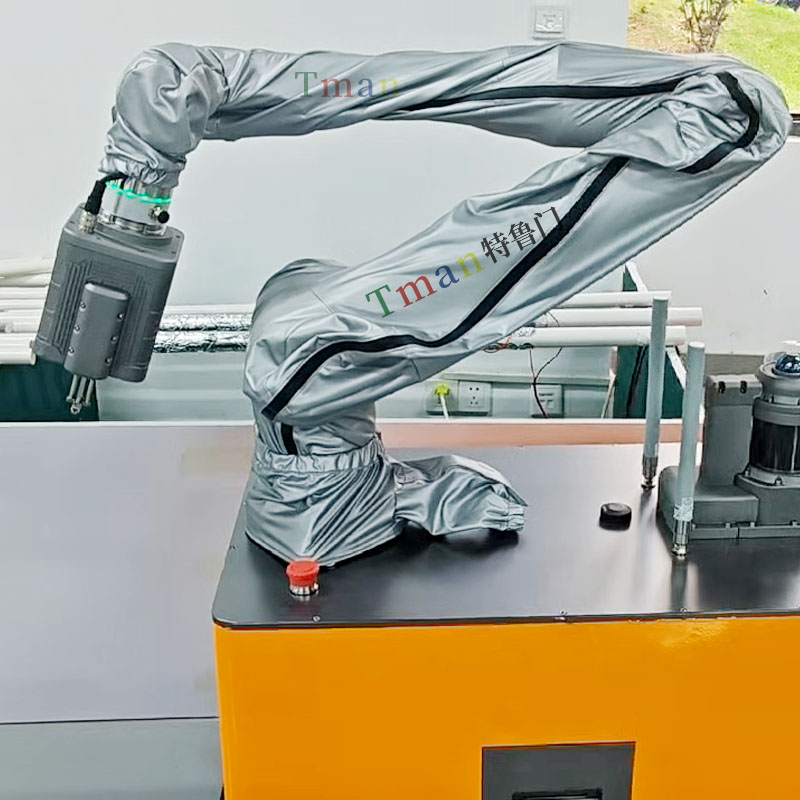 大族機(jī)器人防塵防護(hù)服