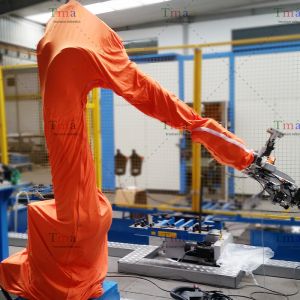 機(jī)器人防護(hù)服：工業(yè)場(chǎng)景下的實(shí)用守護(hù)