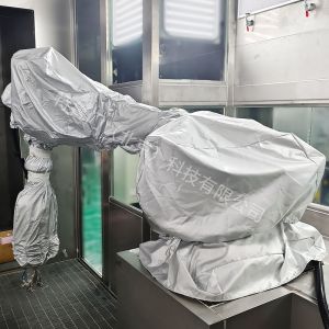 多重防護加持：工業(yè)機器人防水汽、防塵、防油污、耐磨的堅固屏障